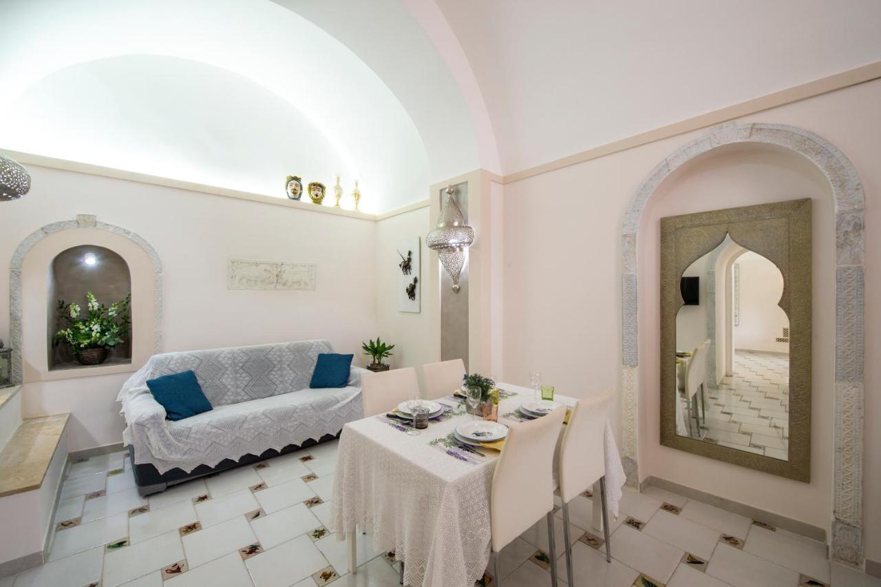 Vila Casa La Bifora Positano Exteriér fotografie