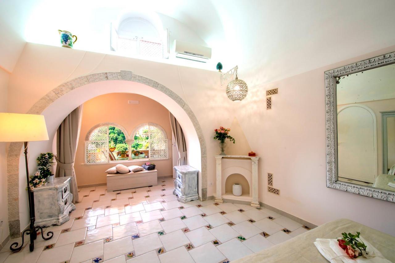 Vila Casa La Bifora Positano Exteriér fotografie