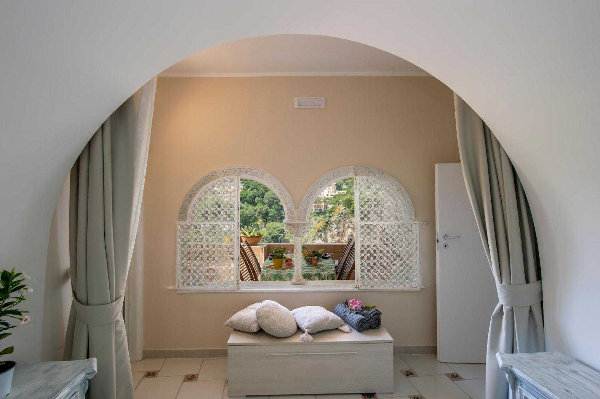 Vila Casa La Bifora Positano Exteriér fotografie